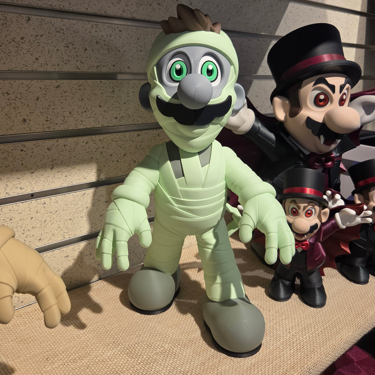 Luigi Mummy (green)